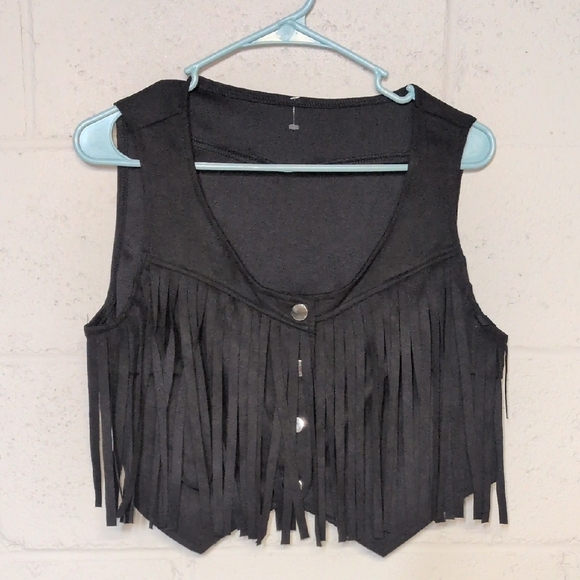 Women's Sleeveless Fringe Faux Suede Vest Size Medium NWOT, Boho Cowgirl - Picture 2 of 5